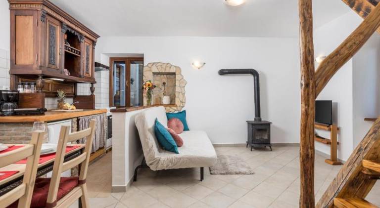 Anamaria Rustic Apartments — photo 4