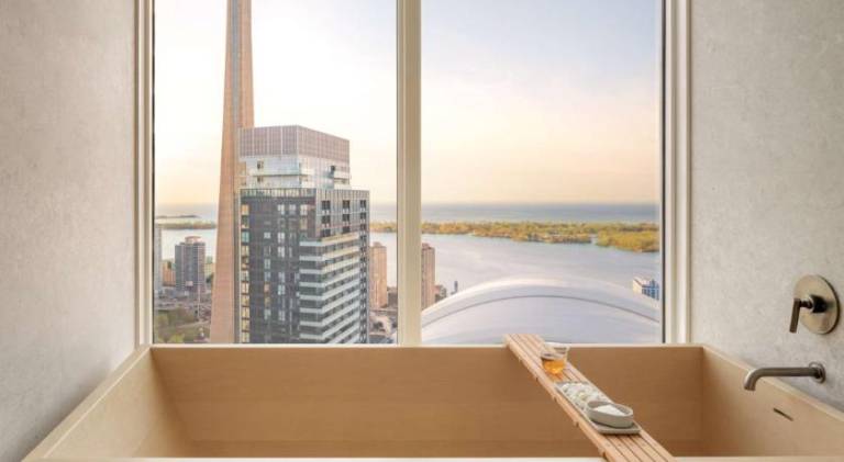 Nobu Hotel Toronto — photo 4