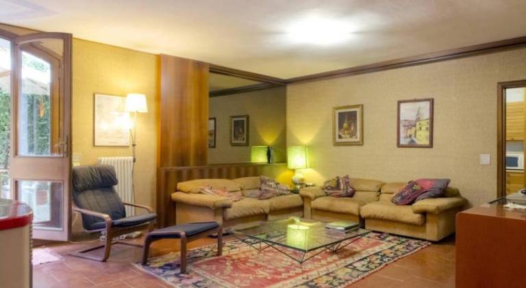 Apartment with 1 room for 4 persons — photo 2