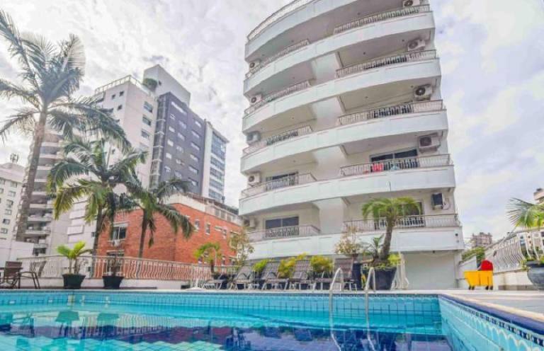 Serviced apartment with BBQ, terrace & pool | Pet-friendly — photo 4