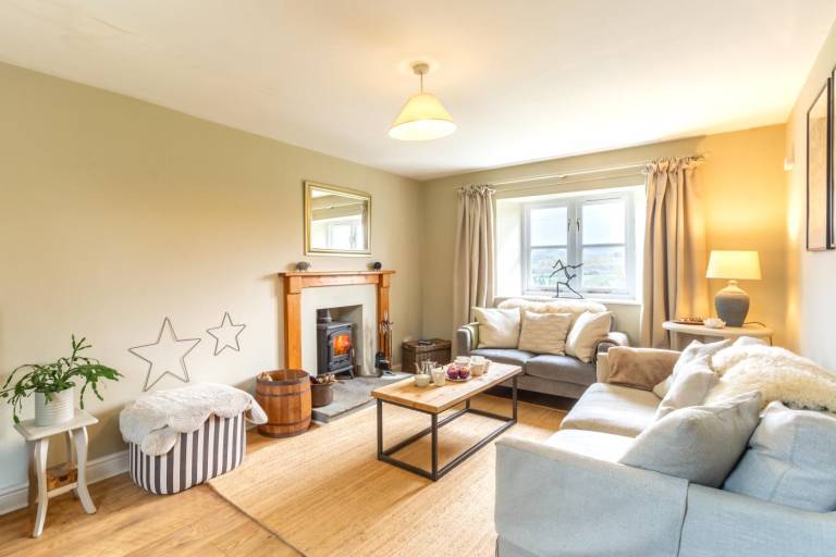 Fully equipped lovely cottage with garden | Pets allowed — photo 4