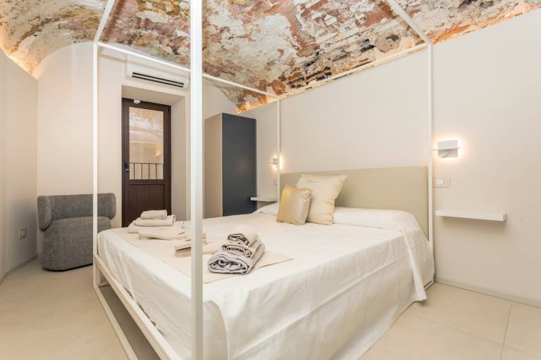 Studio with fast internet | Close to Catania Cathedral | City view | Suitable for remote work in Catania