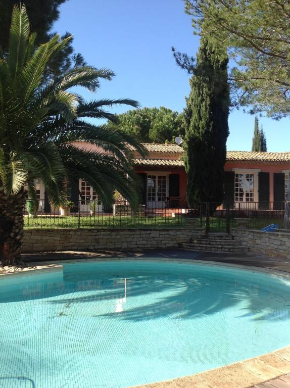 Maison de vacances Montpeyroux