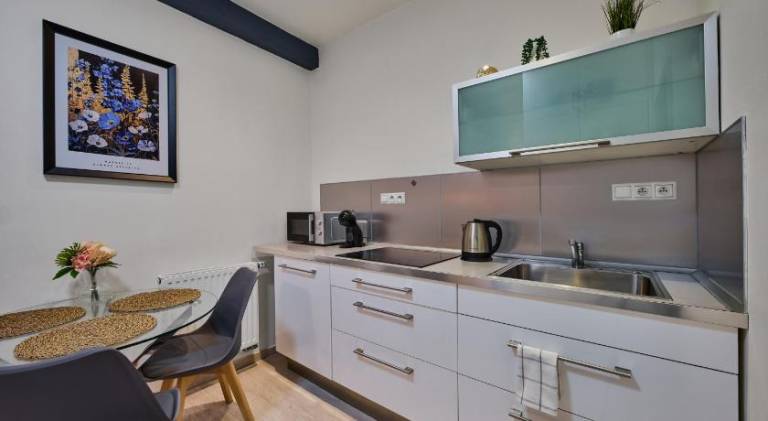 Charming apartment | Next to Prague Castle | Pet-friendly — photo 3
