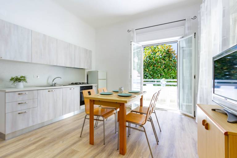 Holiday apartment with 2 rooms for 7 persons — photo 5