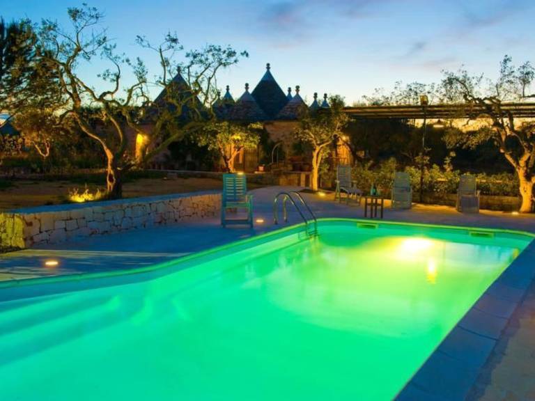 House with private pool, garden & barbeque | Nature view — photo 2