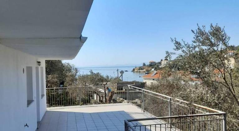 Beautiful vacation home with garden & terrace | Suitable for remote work | Pets allowed — photo 3