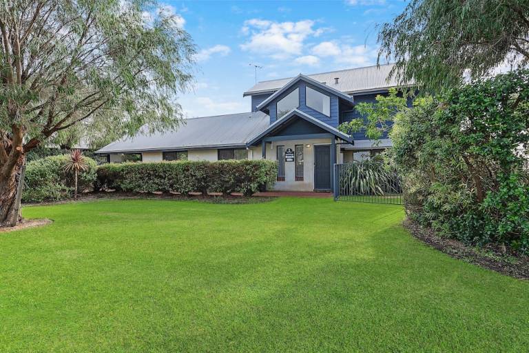 House Dunsborough