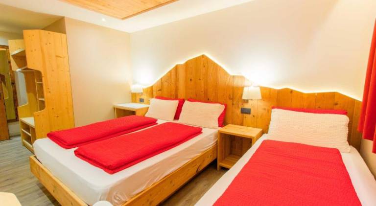 Serviced apartment with sauna | Ski nearby | Pet-friendly in Livigno