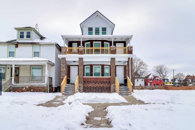 House NW Goldberg