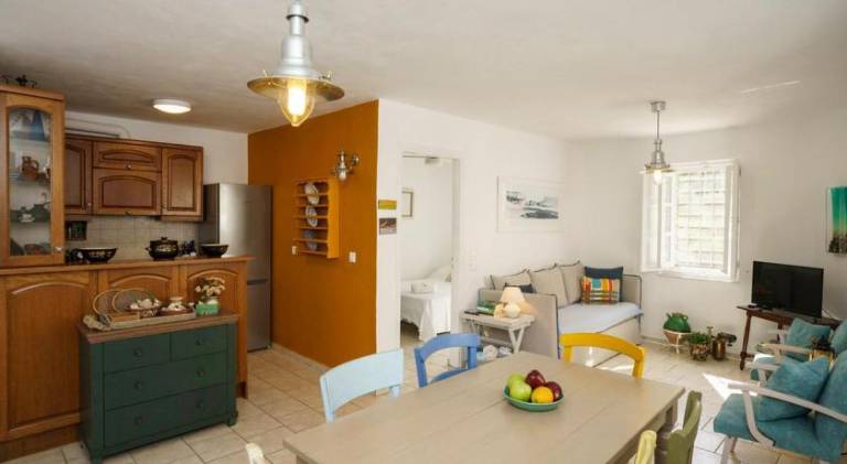 Rental apartment with 3 rooms for 11 persons — photo 4