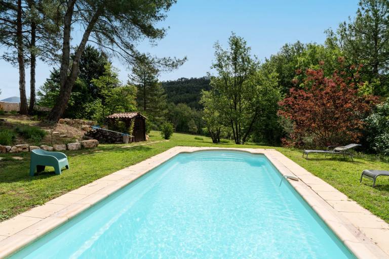 Studio with Pool in the Luberon – Maison Marvic in Apt