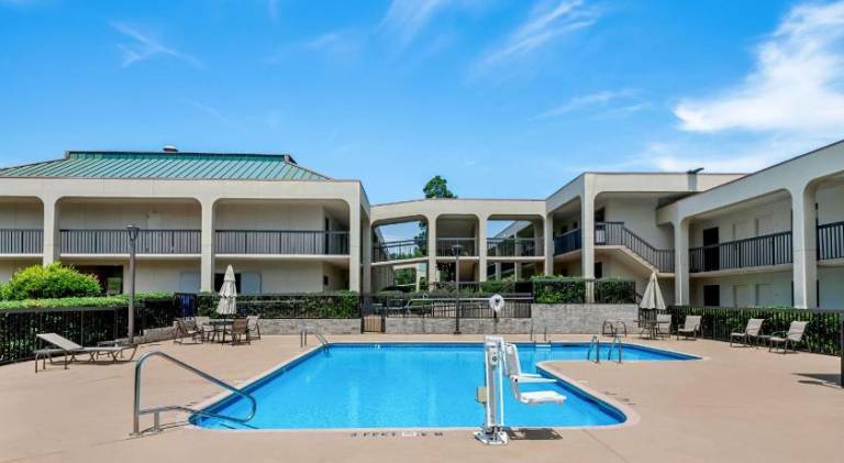 SureStay Plus by Best Western Southern Pines Pinehurst — photo 3