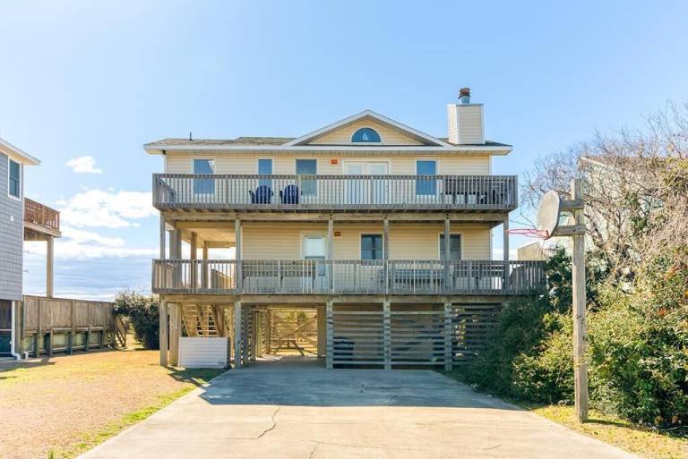 House Nags Head