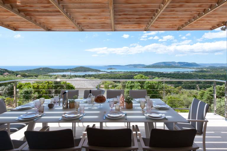Family-oriented nice villa with barbeque, garden & terrace | Sea view | Pet-friendly — photo 2
