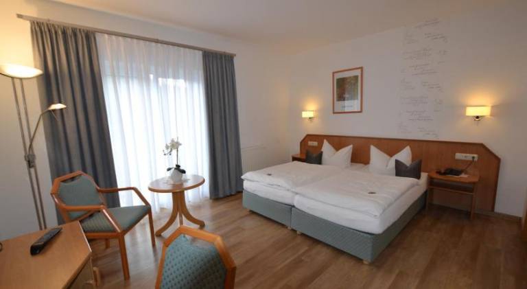Hotel & Restaurant Zur Linde — photo 2