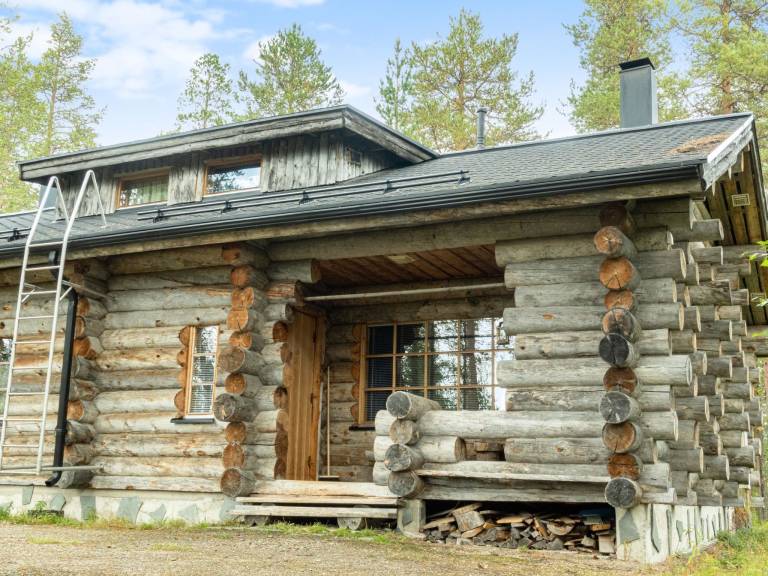 Vacation home with sauna — photo 2