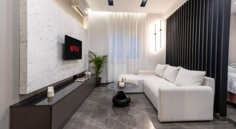 Fully equipped apartment with terrace | Pets are welcome — photo 3