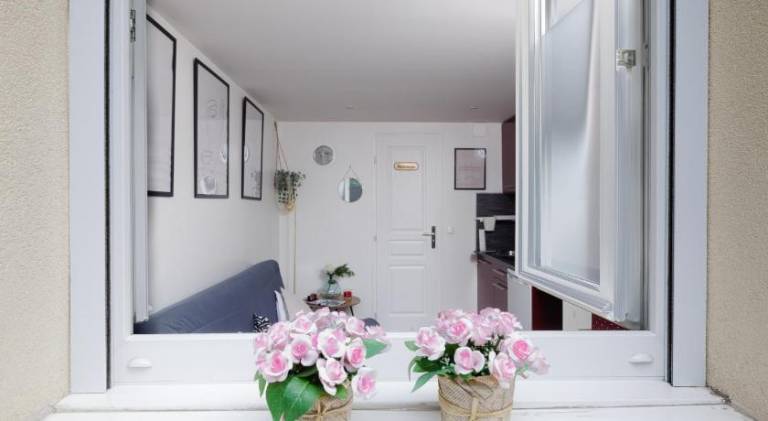 Apartment with 1 room for 2 persons in Athis-Mons