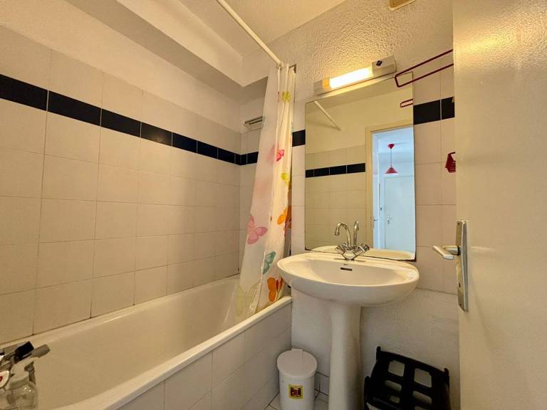Holiday apartment with 2 rooms for 4 persons — photo 5