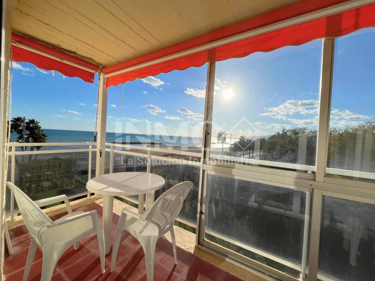 Holiday apartment with terrace in Cambrils