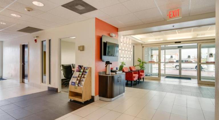Motel 6 Corsicana, TX — photo 4