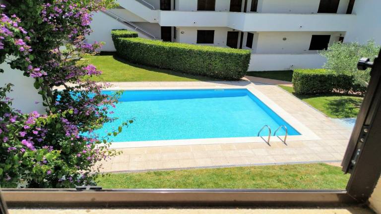 Apartment with pool, yard & patio | Mountain view in L'Escala