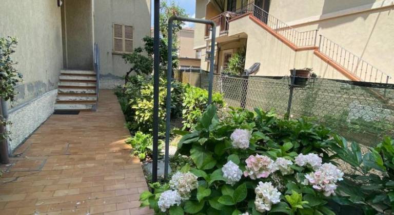 Holiday apartment with 4 rooms for 10 persons — photo 3