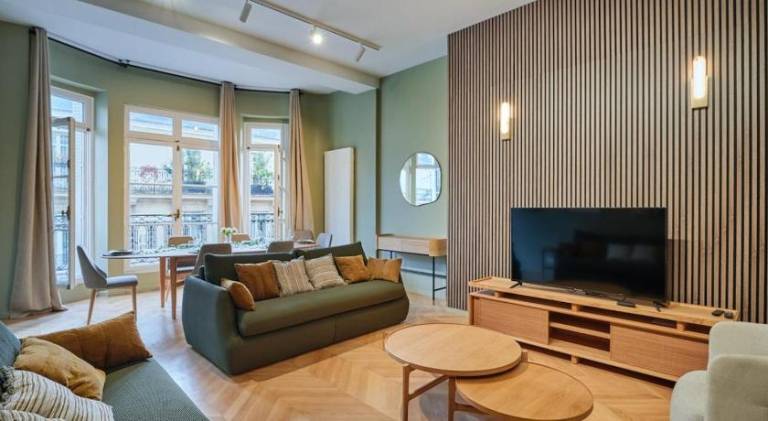 Holiday apartment | Next to Arc de Triomphe | Pets are welcome — photo 2