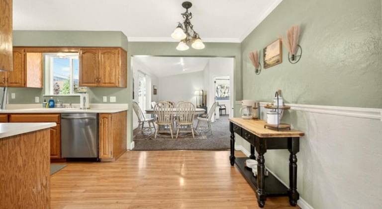 Charming vacation home | Pets allowed — photo 3