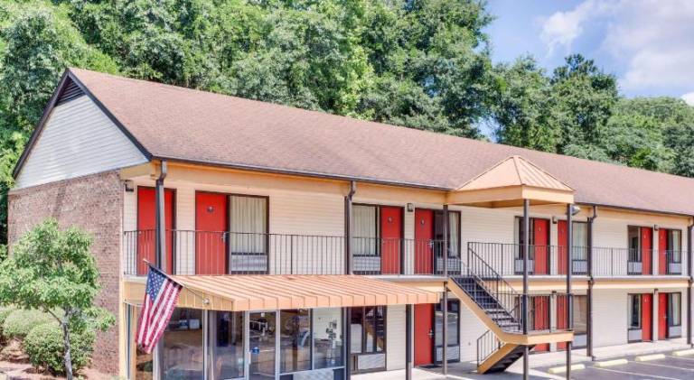 Americas Best Value Inn Aiken — photo 4