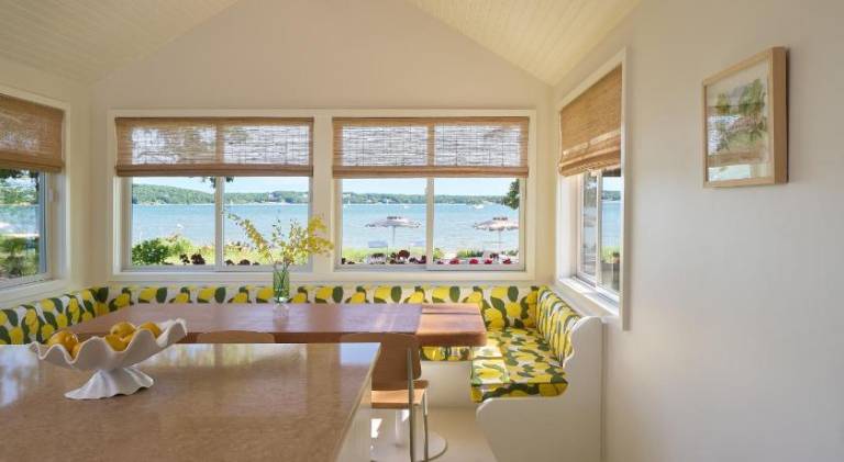 Silver Sands Motel & Beach Bungalows