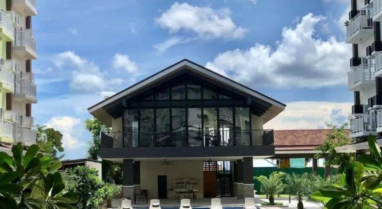 Holiday apartment with pool | Pets allowed in Cebu City