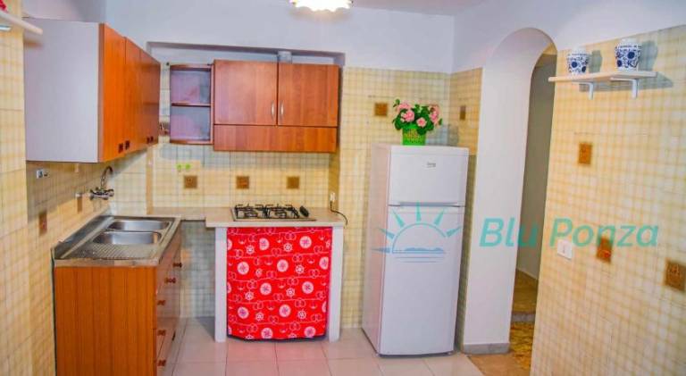 Apartment with 2 rooms for 6 persons — photo 3