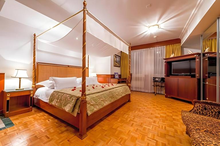 Hotel Century — photo 2