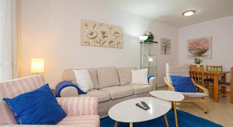 Apartment with pool in L'Alfas del Pi