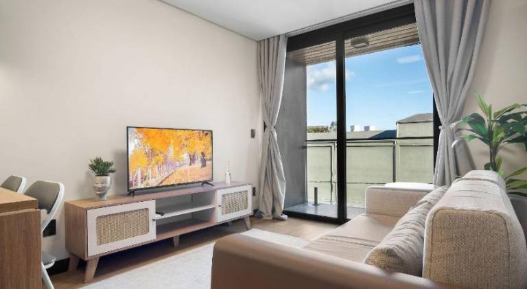 Rental apartment with pool | Perfect for remote work — photo 2