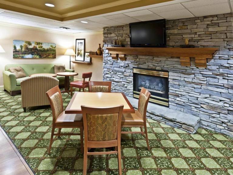 Hampton Inn Concord/Kannapolis — photo 5