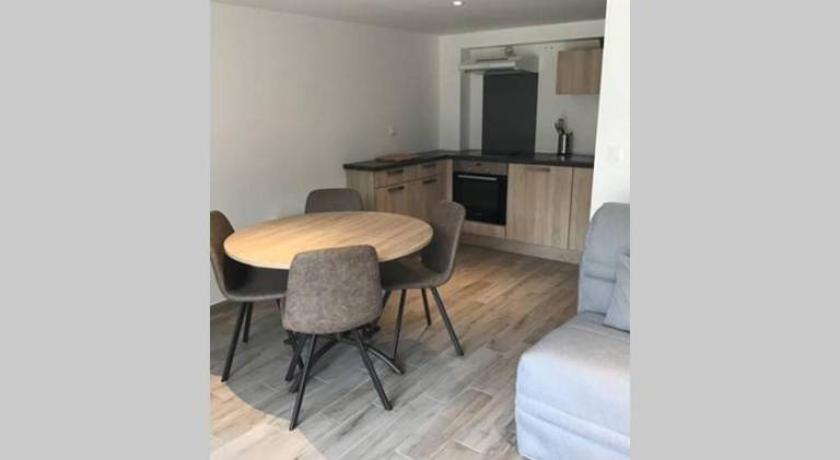 House with 2 rooms for 4 persons — photo 3