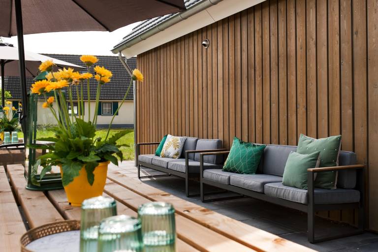 300 m&sup2; Ferienhaus