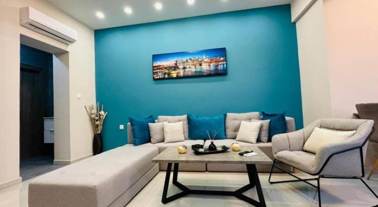 Aggelos Rooms 2 in Volos