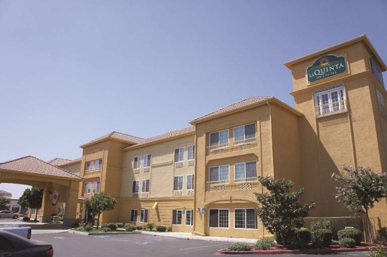 La Quinta Inn & Suites by Wyndham Visalia/Sequoia Gateway in Visalia, CA