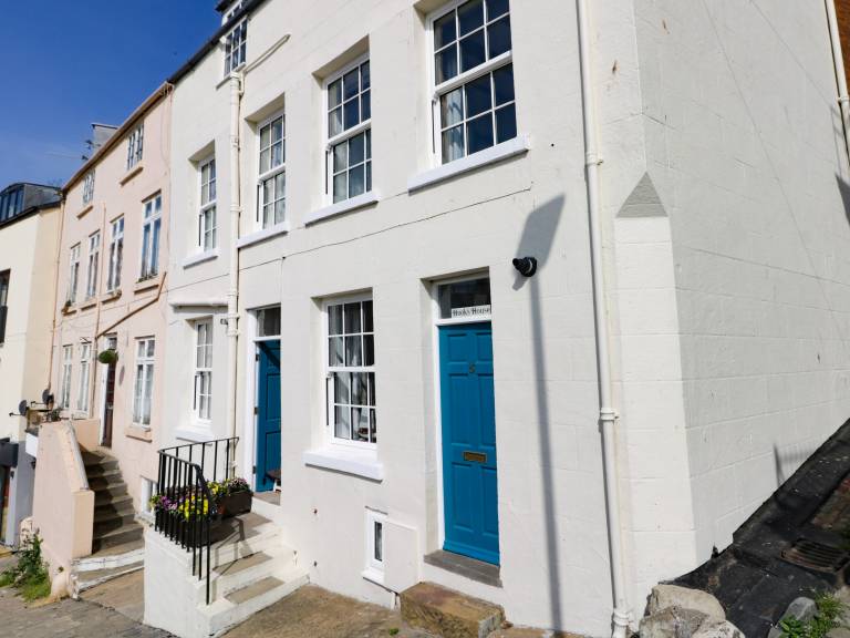 Family-oriented cottage | Beach view | Close to the beach | Dogs allowed in Scarborough