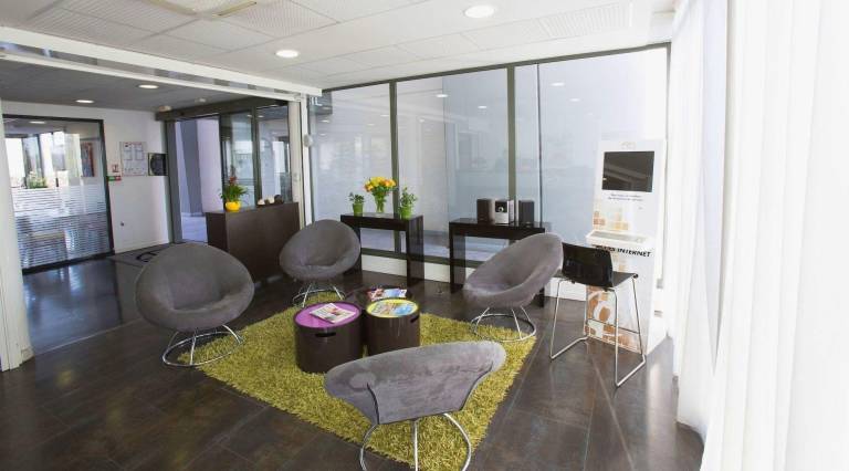 Pleasant serviced apartment with garden | Dogs allowed — photo 4
