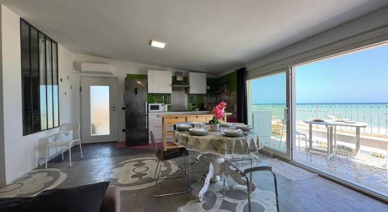 Holiday apartment with terrace — photo 2