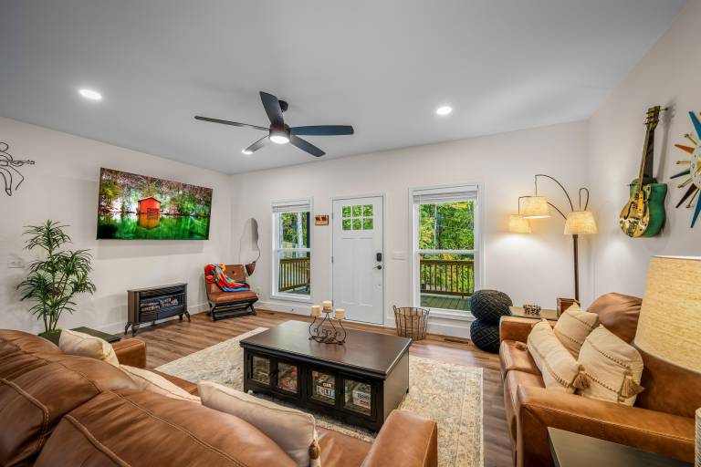 Vacation home with garden & terrace | City view — photo 2