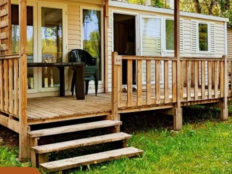Child-friendly mobile home with heated pool & terrace | Pets allowed — photo 4