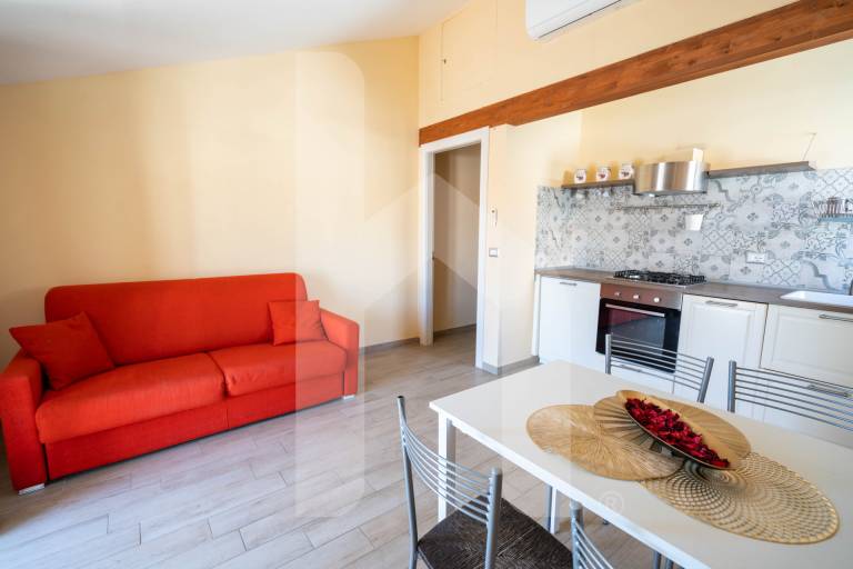 Rental apartment with barbecue in Pineto