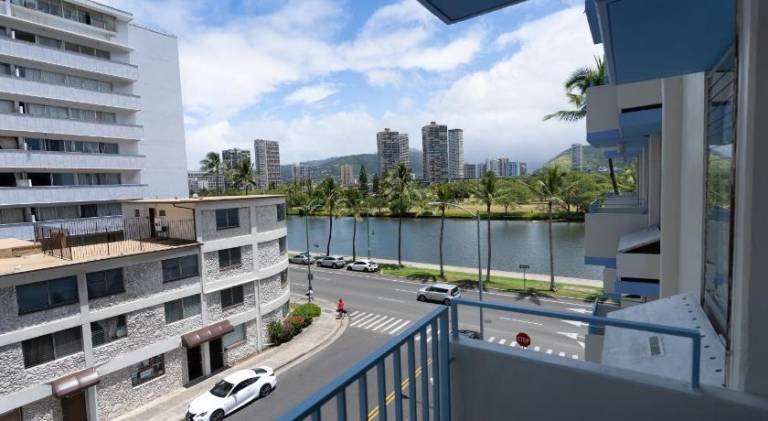 Holiday Surf Hotel — photo 3