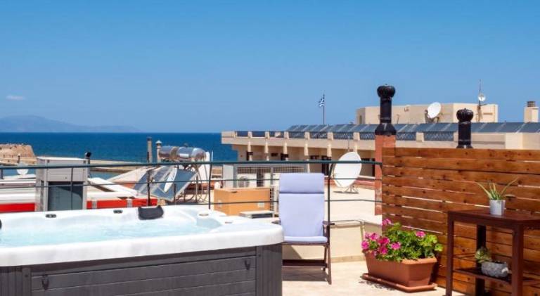 Serviced apartment with terrace & jacuzzi — photo 3